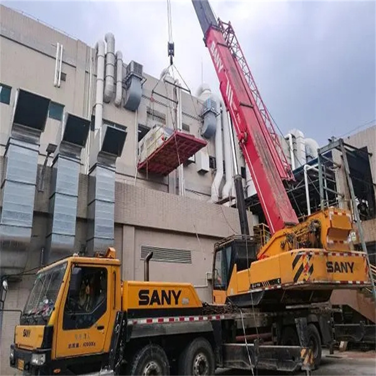 东成镇一百吨吊车吊臂多长